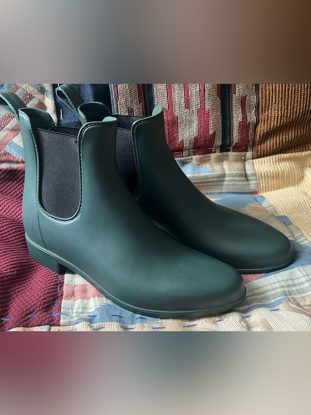 Women's Chelsea Rain Ankle Boots in Dark Green Size 10